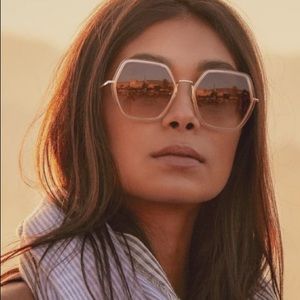 Sunday Somewhere Elizabeth Sunglasses